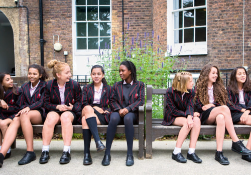 Choosing the Best Secondary School Tutor: A Comprehensive Guide for A Level Students in London